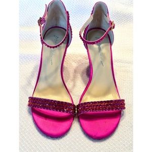 Betsey Johnson Fuschia Rhinestone, Strappy, Wedge Sandals Size 8.5